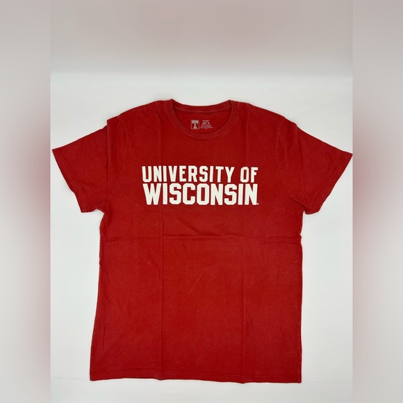 Vintage University of Wisconsin T-Shirt - Picture 1 of 3